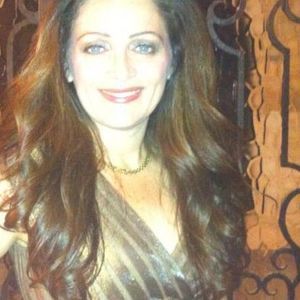 Meet your Posher, Ellena